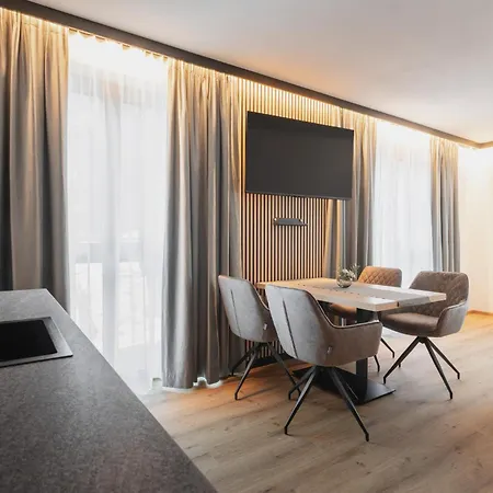 Falcon Pure - Summercard Included Hotel *