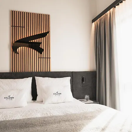Hotel Falcon Pure - Summercard Included *