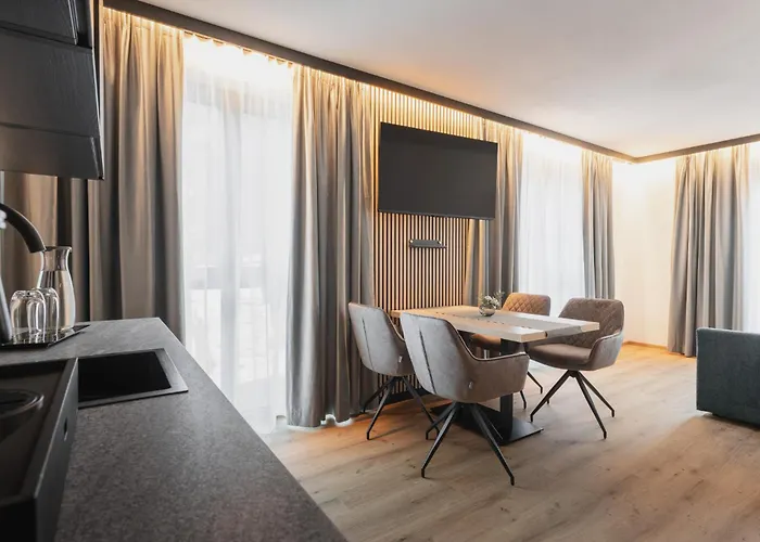 Falcon Pure - Summercard Included Отель *