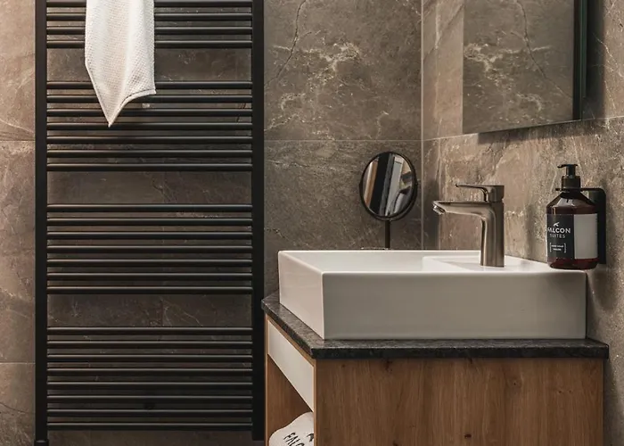 Hotel Falcon Pure Neueröffnung! *