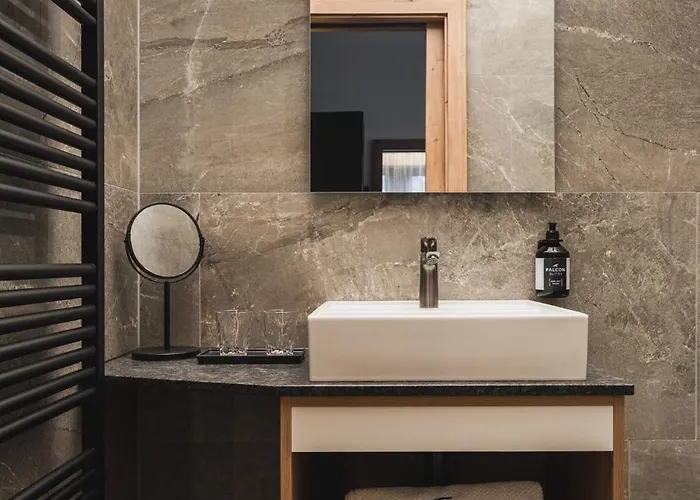 Отель Falcon Pure - Summercard Included Капрун